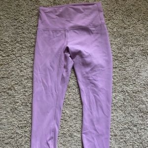 Wunder Under High-Rise 23”